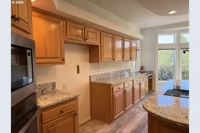 614 38th Pl, Florence, OR 97439 - Photo 13