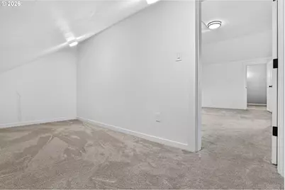 12102 SE Raymond St, Portland, OR 97266 - Photo 35