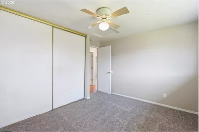 1137 1139 SW Fox Ct, Troutdale, OR 97060 - Photo 27