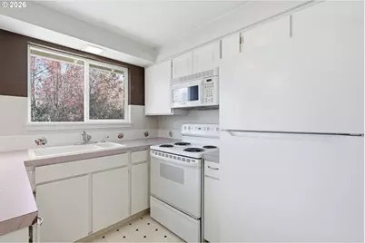 1137 1139 SW Fox Ct, Troutdale, OR 97060 - Photo 15