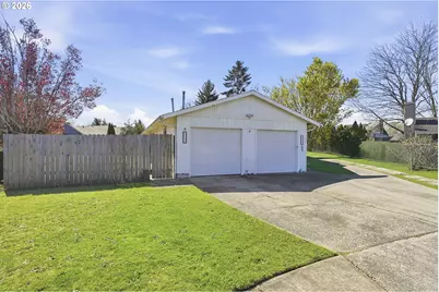 1137 1139 SW Fox Ct, Troutdale, OR 97060 - Photo 3