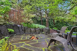 2089 Graham Dr, Eugene, OR 97405 - Photo 39