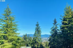 2089 Graham Dr, Eugene, OR 97405 - Photo 11