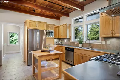 2089 Graham Dr, Eugene, OR 97405 - Photo 11