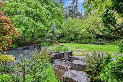 2089 Graham Dr, Eugene, OR 97405 - Photo 5