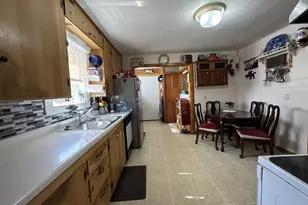 528 N Cozart Ave, Prairie City, OR 97869 - Photo 9