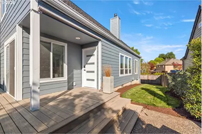 10920 SW Summer Lake Dr, Portland, OR 97223 - Photo 27