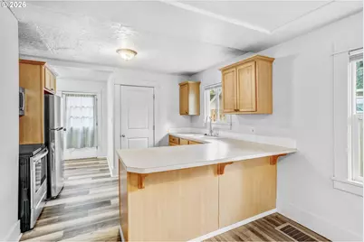 900 NE 91st Ave, Portland, OR 97220 - Photo 35