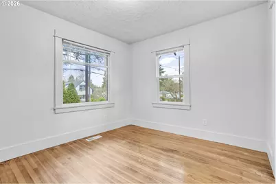 900 NE 91st Ave, Portland, OR 97220 - Photo 25