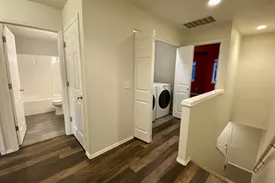 900 NE 91st Ave, Portland, OR 97220 - Photo 7