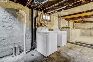 900 NE 91st Ave, Portland, OR 97220 - Photo 43