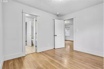 900 NE 91st Ave, Portland, OR 97220 - Photo 27