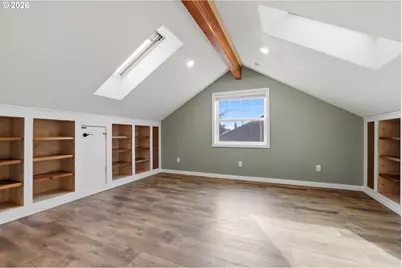 212 E Crestview Dr, Newberg, OR 97132 - Photo 23