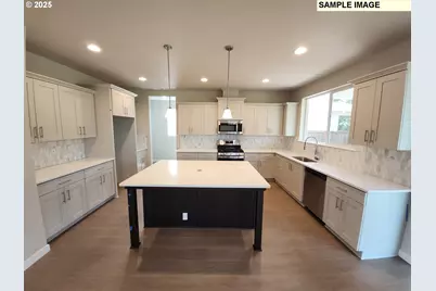 792 Magnolia Ave #51, Woodburn, OR 97071 - Photo 3