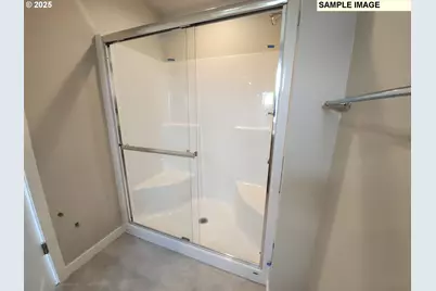 792 Magnolia Ave #51, Woodburn, OR 97071 - Photo 17