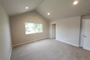 792 Magnolia Ave, Woodburn, OR 97071 - Photo 13