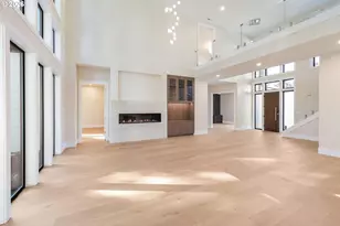 6096 Carman Dr, Lake Oswego, OR 97035 - Photo 37