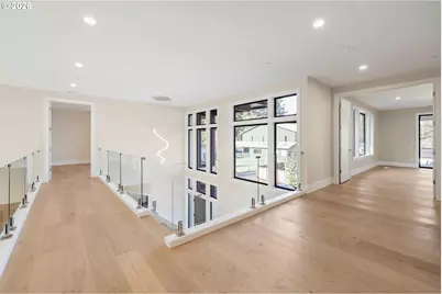 6096 Carman Dr, Lake Oswego, OR 97035 - Photo 19