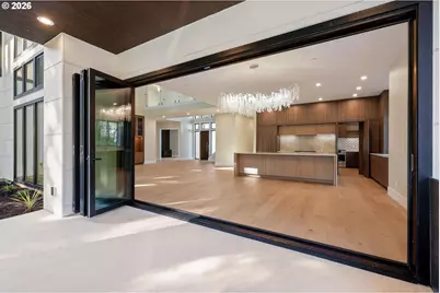 6096 Carman Dr, Lake Oswego, OR 97035 - Photo 45