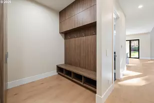 6096 Carman Dr, Lake Oswego, OR 97035 - Photo 33