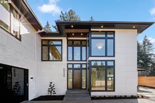 6096 Carman Dr, Lake Oswego, OR 97035 - Photo 3