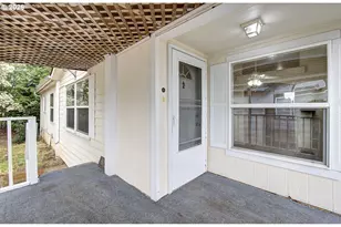 10400 NE 72nd Ave, Vancouver, WA 98686 - Photo 3