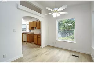 10400 NE 72nd Ave, Vancouver, WA 98686 - Photo 9
