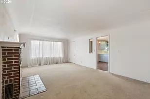 1564 NW Almond Ave, Roseburg, OR 97471 - Photo 17
