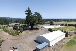 6205 SW Briar Patch Ln, Wilsonville, OR 97070 - Photo 3