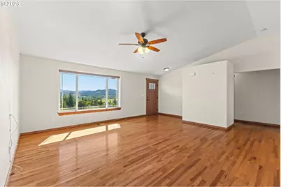 2217 King Ln, Myrtle Point, OR 97458 - Photo 9