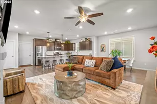 3477 SE Salmonfly Ln, Hillsboro, OR 97123 - Photo 15