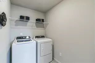 746 Merriott Ln, Woodburn, OR 97071 - Photo 25