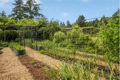 10623 NE Fox Farm Rd, Dundee, OR 97115 - Photo 21