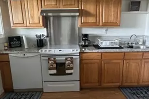 9743 SE Tenino Ct, Happy Valley, OR 97086 - Photo 11