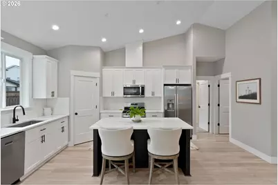 1025 Sassafras St, Independence, OR 97351 - Photo 11