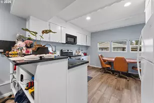 10405 SW Denney Rd, Beaverton, OR 97008 - Photo 7