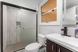 10405 SW Denney Rd, Beaverton, OR 97008 - Photo 19