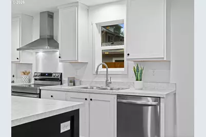 8566 SE 57th Ave, Portland, OR 97206 - Photo 7