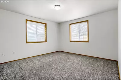 218 SW 11th St, Dundee, OR 97115 - Photo 15