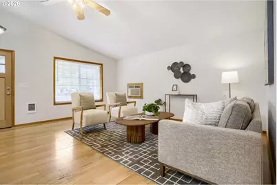218 SW 11th St, Dundee, OR 97115 - Photo 7