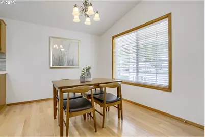 218 SW 11th St, Dundee, OR 97115 - Photo 9