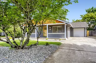 218 SW 11th St, Dundee, OR 97115 - Photo 1