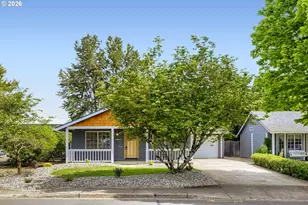 218 SW 11th St, Dundee, OR 97115 - Photo 3