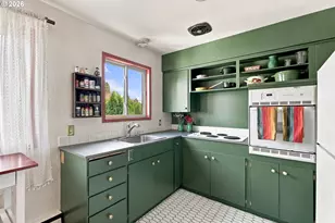 3911 NE Killingsworth St, Portland, OR 97211 - Photo 9