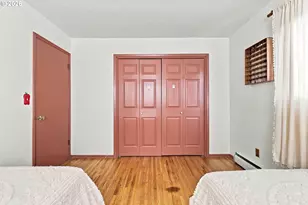 3911 NE Killingsworth St, Portland, OR 97211 - Photo 17