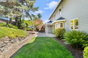 19757 Bellevue Way, West Linn, OR 97068 - Photo 39