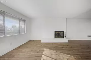 421 Toliver Rd, Molalla, OR 97038 - Photo 3