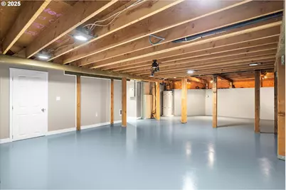 160 S 1st St, Kalama, WA 98625 - Photo 29