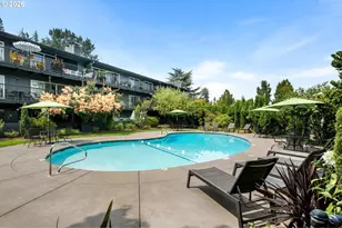 200 Burnham Rd, Lake Oswego, OR 97034 - Photo 39