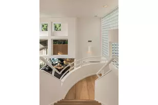 2725 SW Sherwood Dr, Portland, OR 97201 - Photo 23
